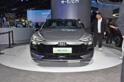 全新奥迪A6L e-tron将上市，封闭式格栅+分体大灯