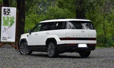 26款现代胜达上市！不足20万起，方盒子外观，配置升级，搭载2.0T