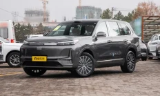 奇瑞风云T11置换价17.99万起，6座大型SUV，入手还是等零跑D19？