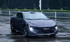 全维升级，新款阿维塔12