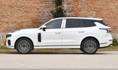 2026款领克09四驱探索版上市，限时19.88万起