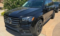 2026新款奔驰GLS美版最新报价90万起 欢迎到店试驾