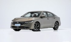 舒适空间还是动力操控 日产轩逸和大众朗逸如何选