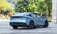 成都深蓝L07降2.00万 最低仅售13.09万