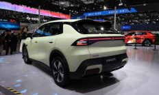 10万级纯电SUV有多卷？看看启源Q05和零跑A10吧！