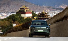 红旗HS6 PHEV挑战极限温差路况！