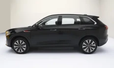 家用SUV怎么选？红旗HS6 PHEV配1.5T插混动力，大5座布局，很不错