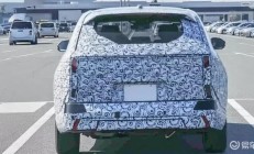 新本田Vezel谍照出炉，网友戏称其为