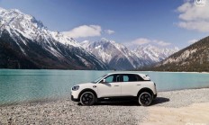 一场“首映礼”+2000公里进藏路 QQ3杀回我们的青春