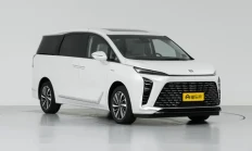 搭载2.0T+9AT动力，在售三个版本，别克GL8配置差异分析